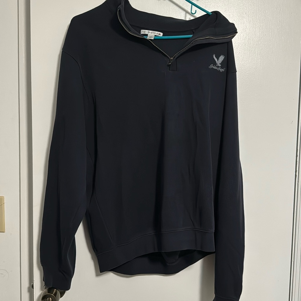 Cutter and buck quarter length zip up size large golden eagle long sleeve black